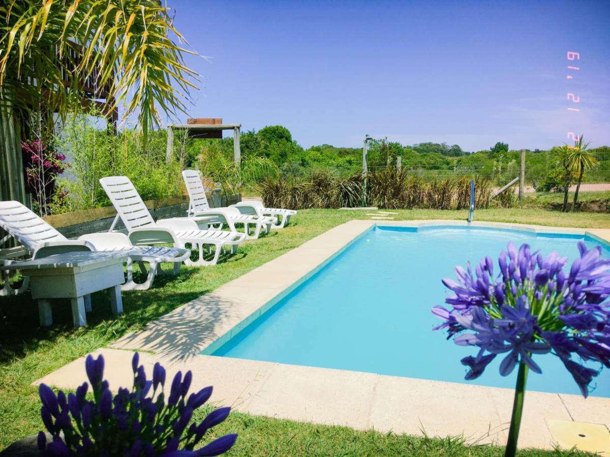 Apartamentos La Playa Пириаполис Экстерьер фото